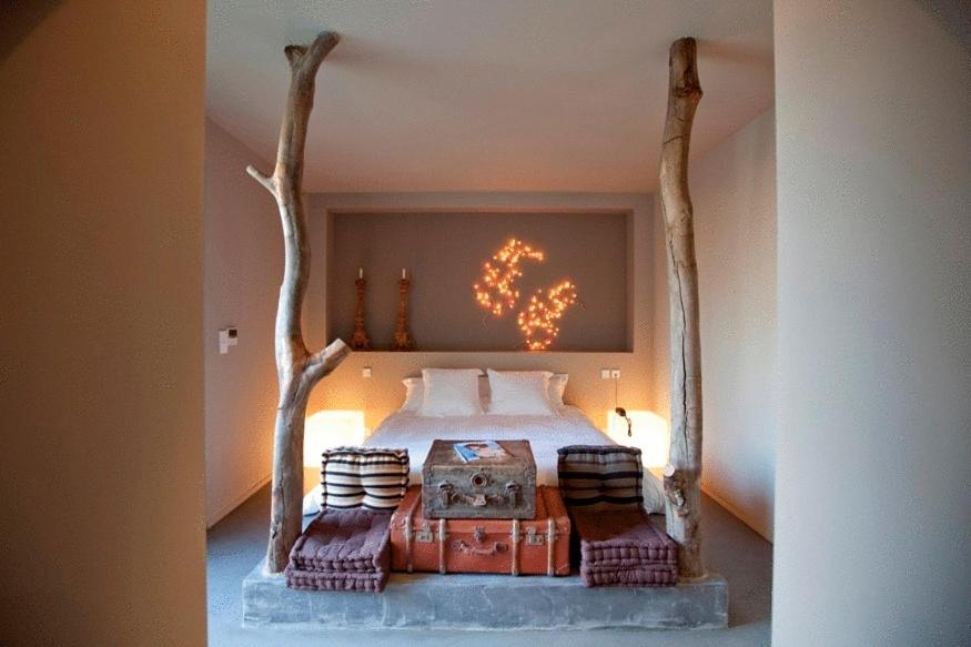 L'hostellerie de la Pomarède et le Presbytère