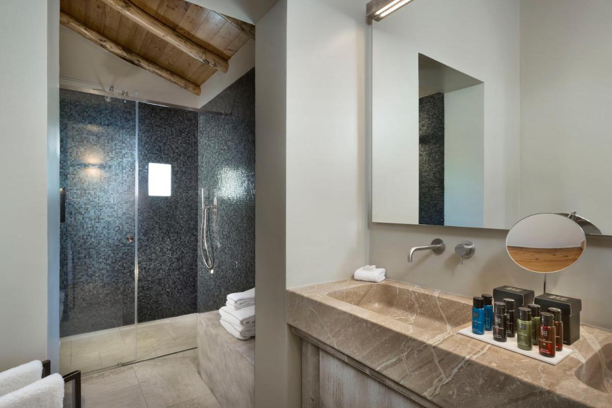 Li Neuli Country Club