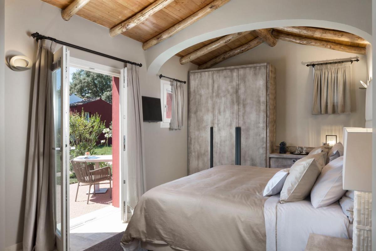 Li Neuli Country Club