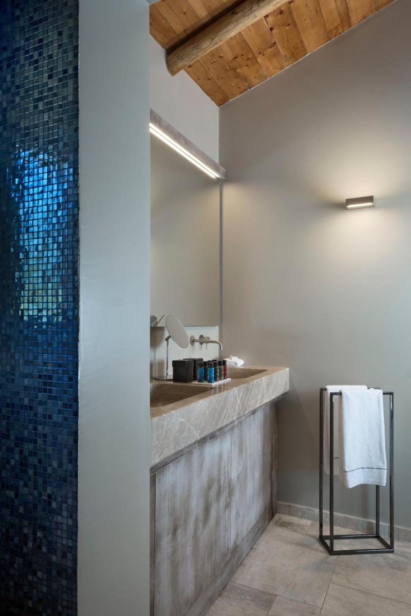 Li Neuli Country Club