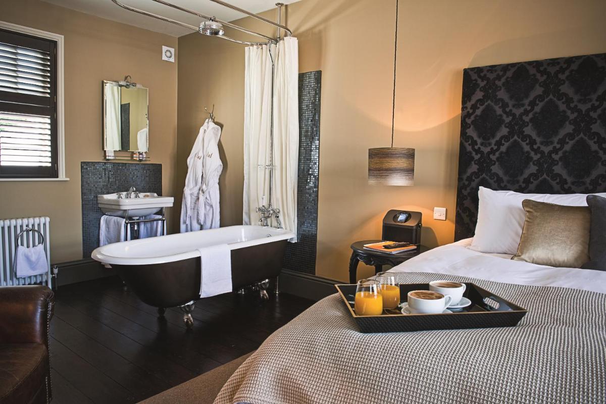 Linden House Stansted