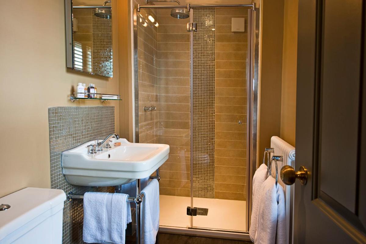 Linden House Stansted