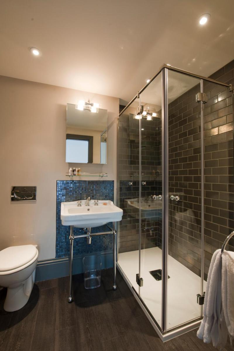 Linden House Stansted