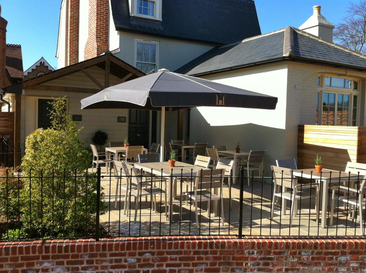 Linden House Stansted