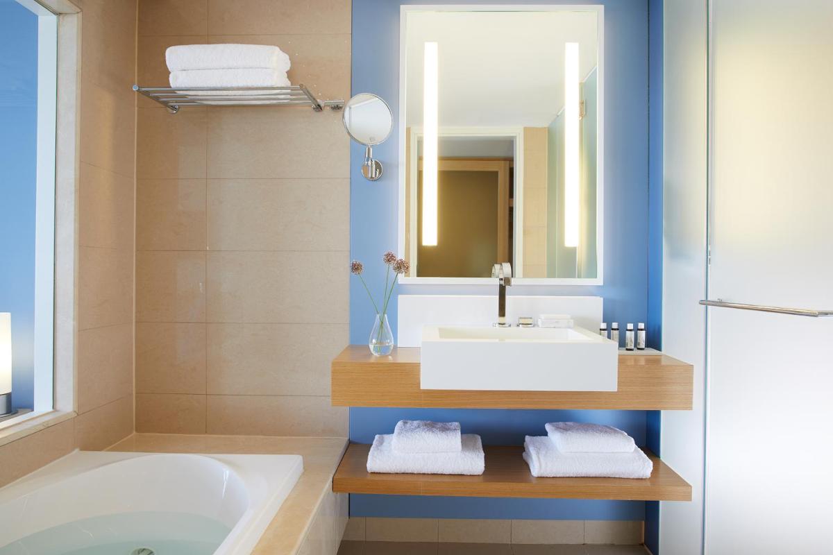 Lindos Blu Luxury Hotel-Adults only