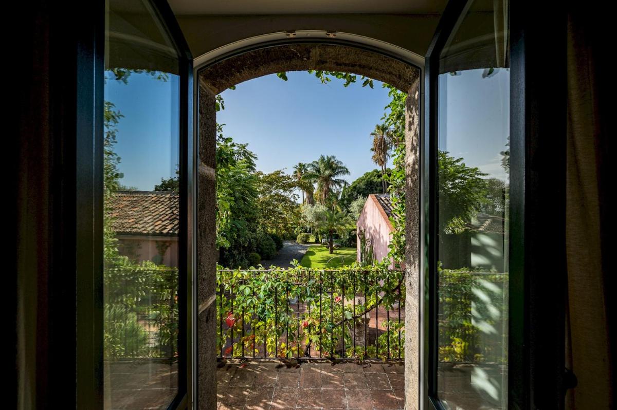 LINERA 10, Emma Villas