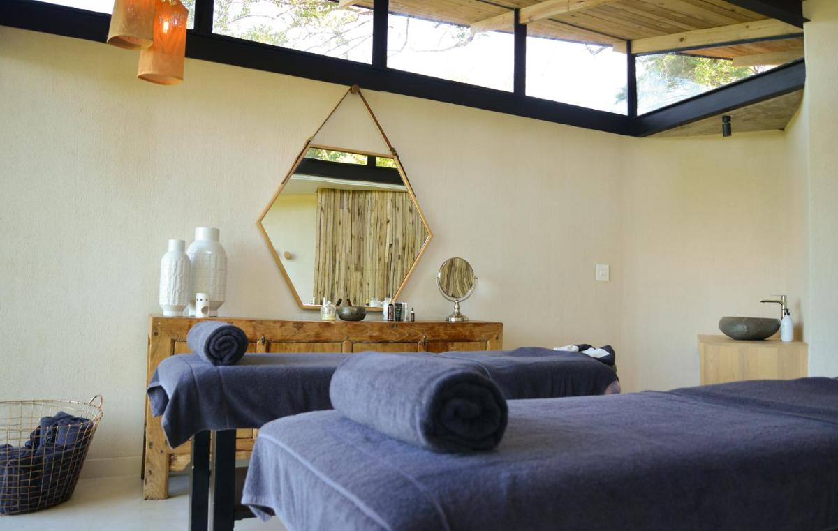 Lion Sands River Lodge