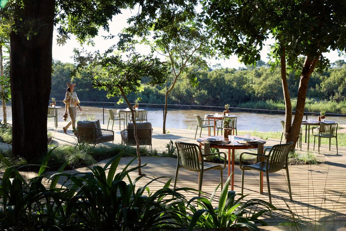 Lion Sands River Lodge