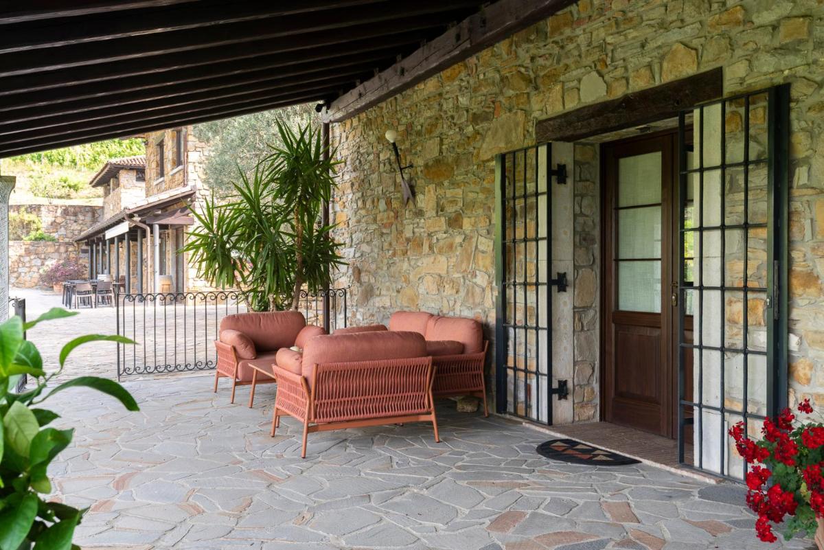 Lis Fadis Wine Relais