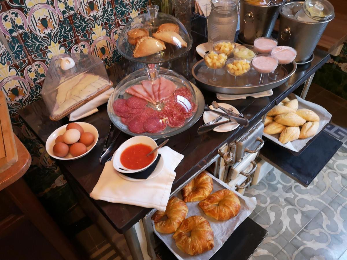 Lluna Aqua Soller - Adults Recommended