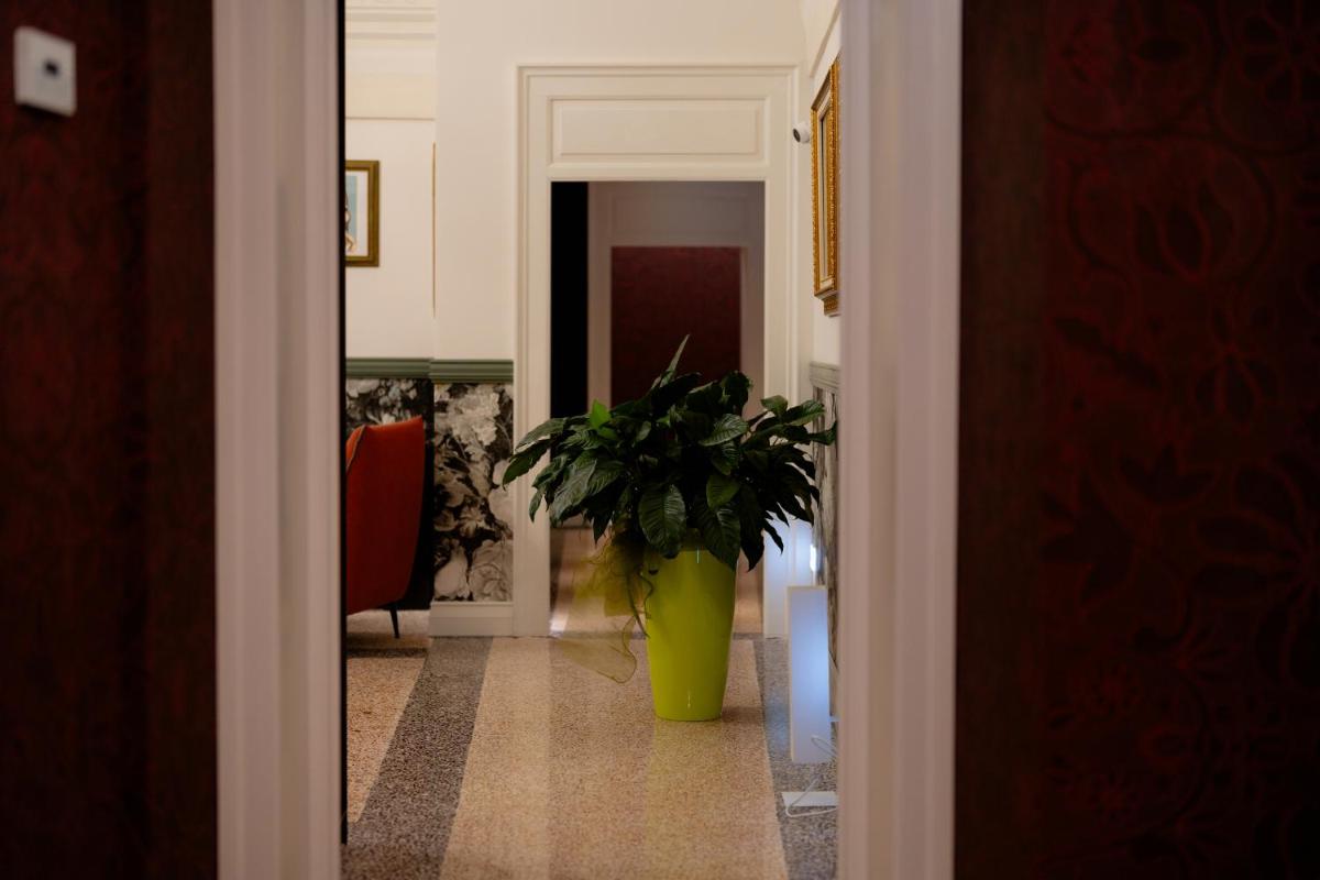 Lo Stemma Luxury Boutique Hotel
