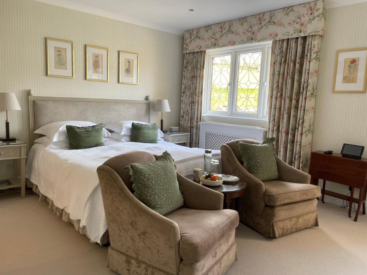 Longueville Manor