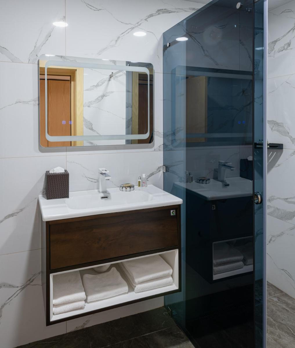 LOTTE City Hotels Tashkent Palace