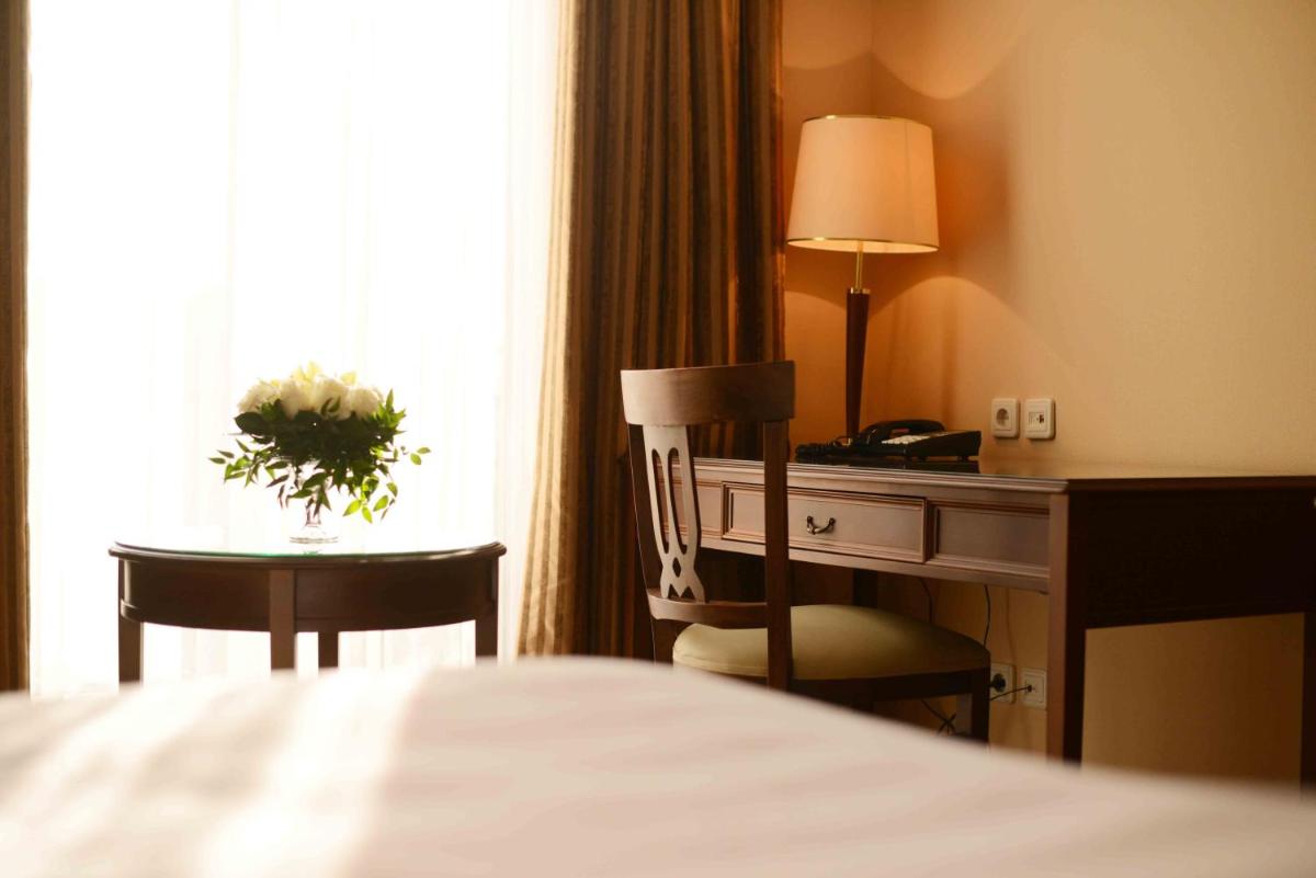 LOTTE City Hotels Tashkent Palace