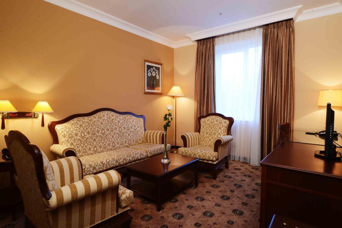 LOTTE City Hotels Tashkent Palace