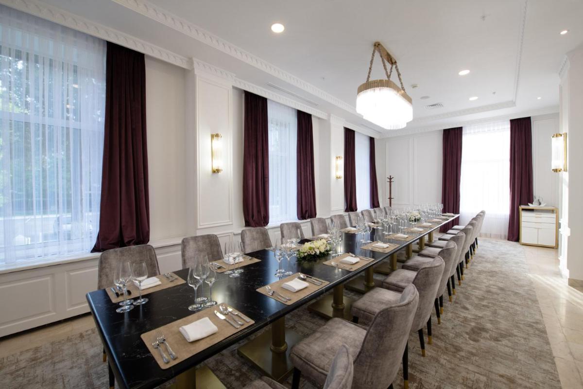 LOTTE City Hotels Tashkent Palace