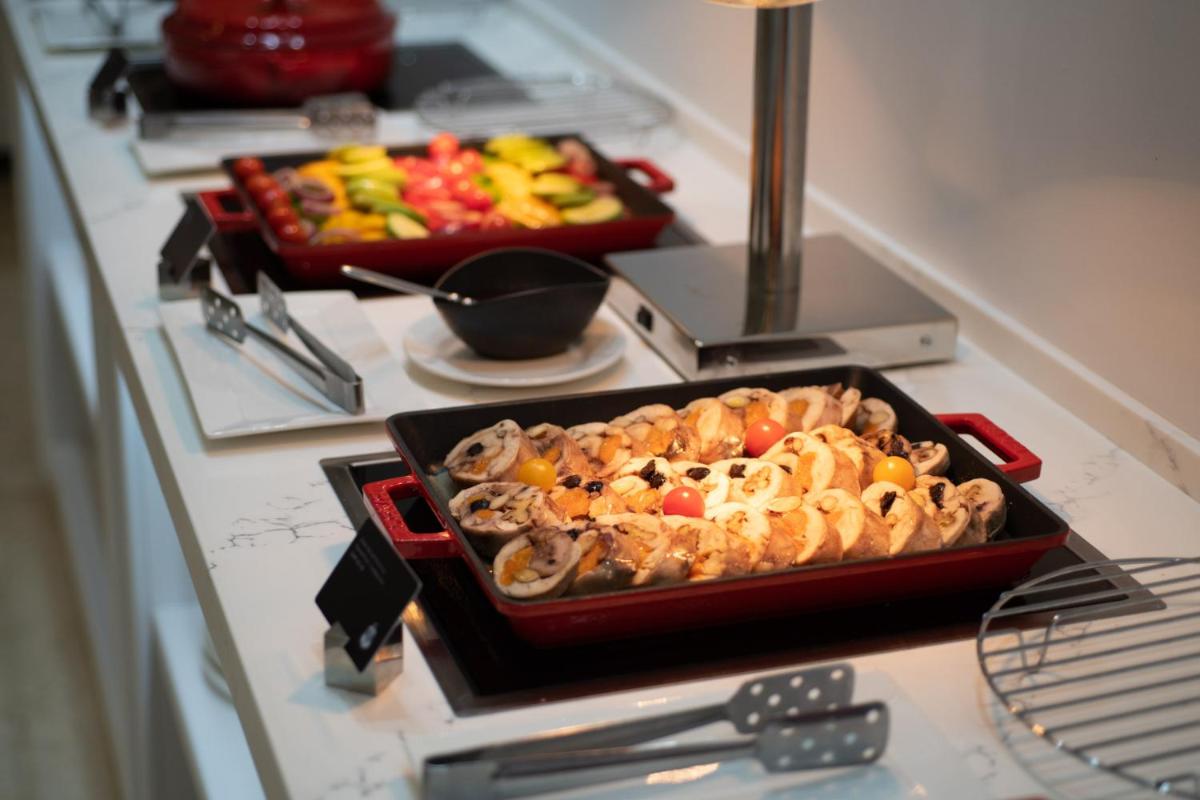 LOTTE City Hotels Tashkent Palace