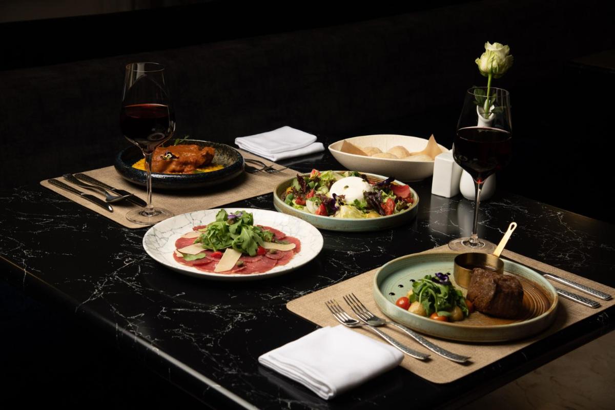 LOTTE City Hotels Tashkent Palace