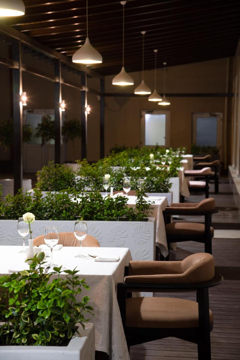 LOTTE City Hotels Tashkent Palace