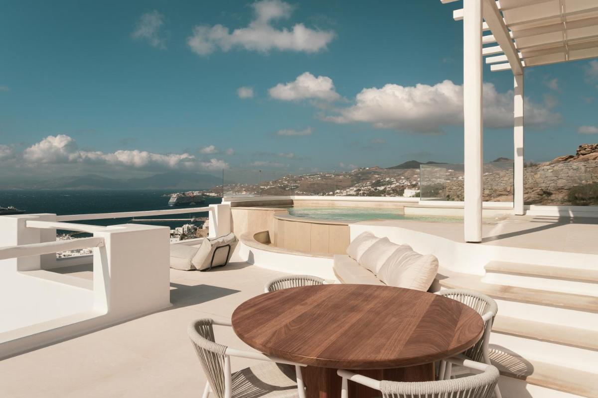 Lovia Mykonos