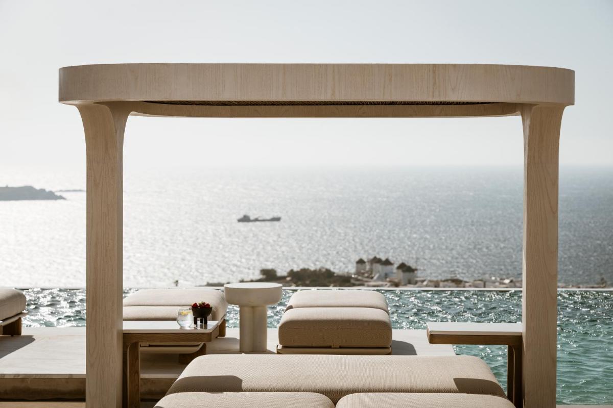 Lovia Mykonos