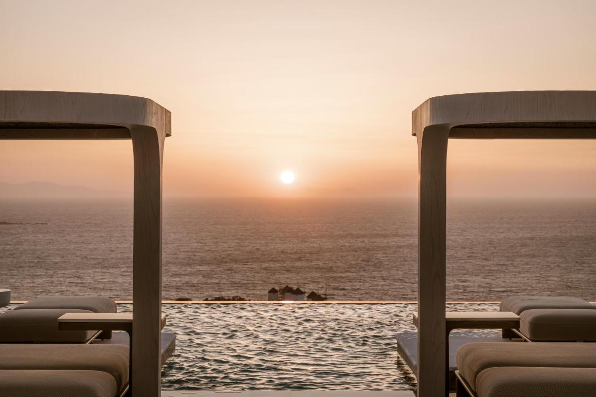 Lovia Mykonos