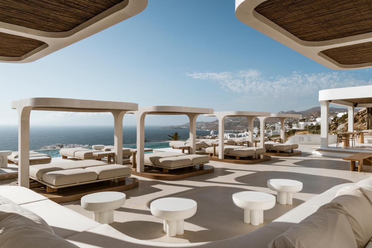 Lovia Mykonos