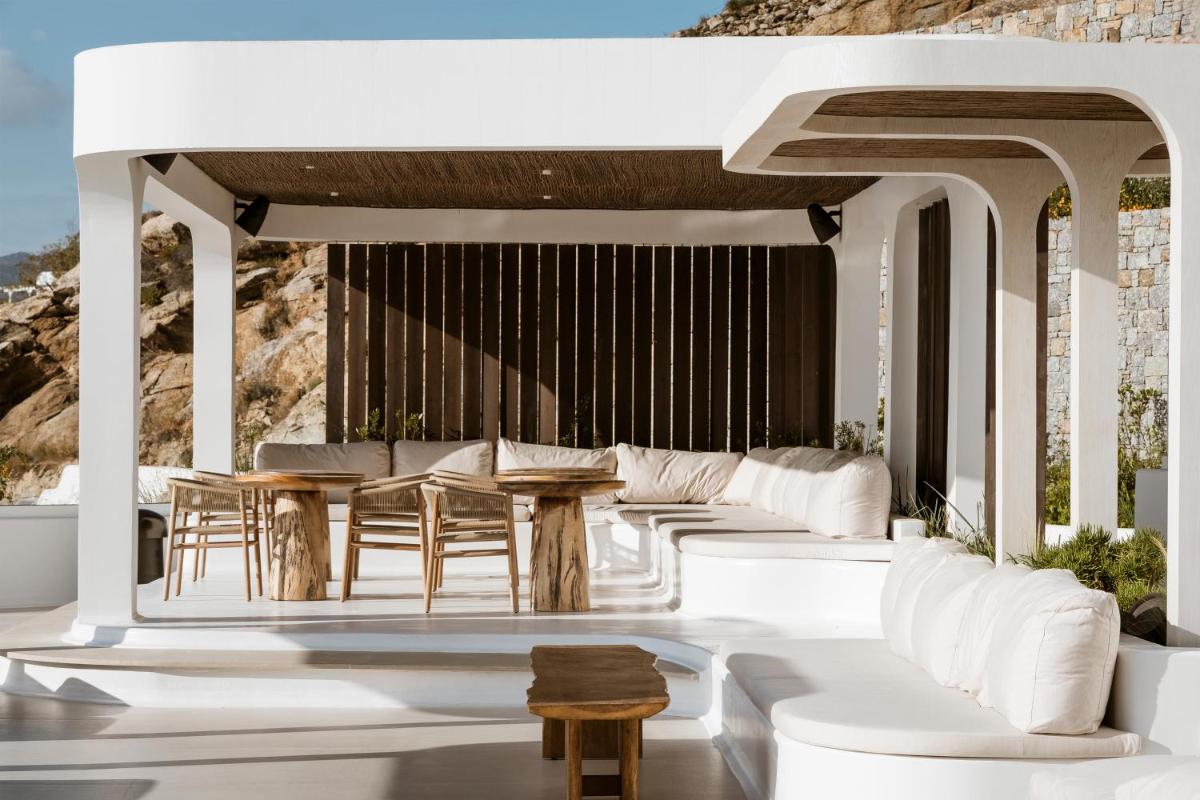 Lovia Mykonos