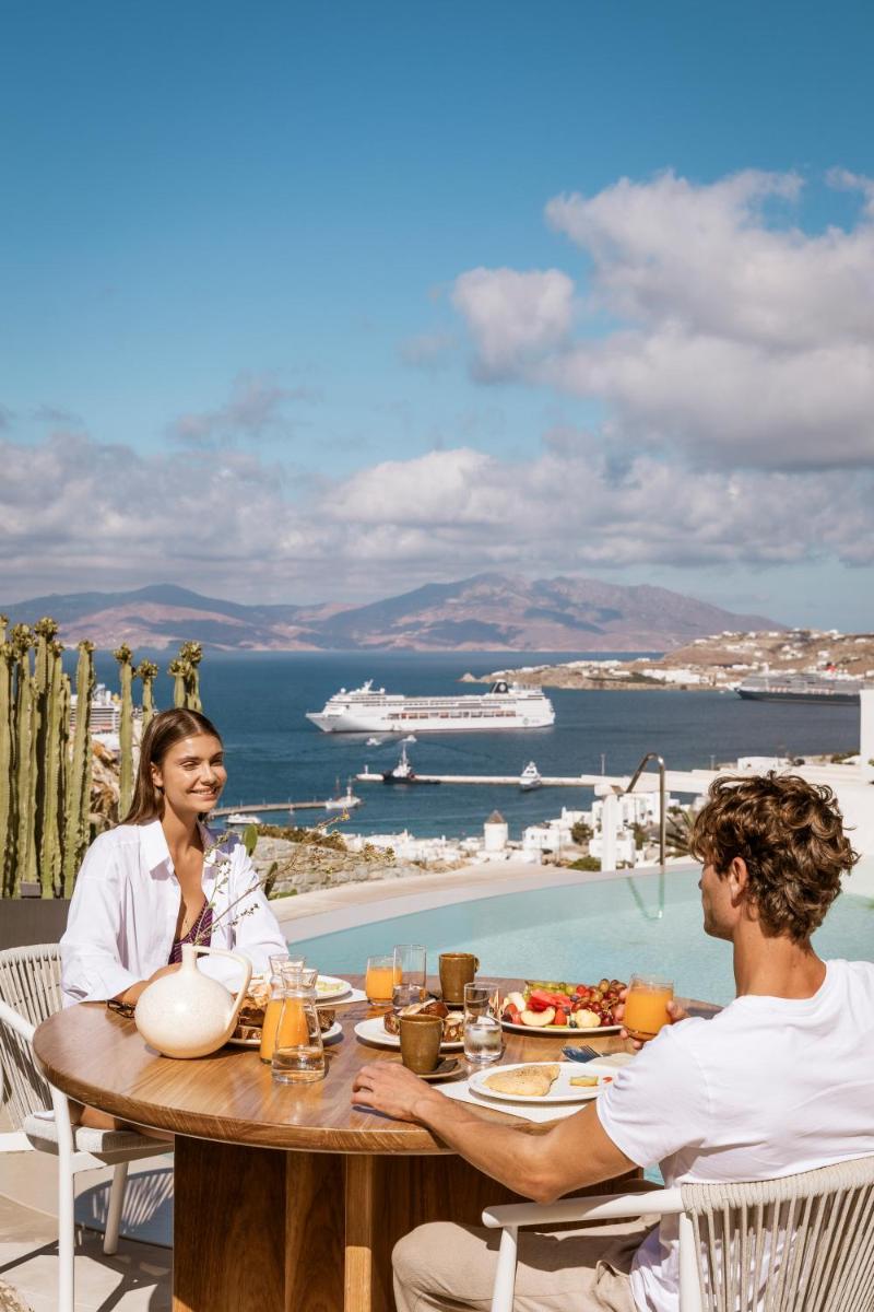 Lovia Mykonos
