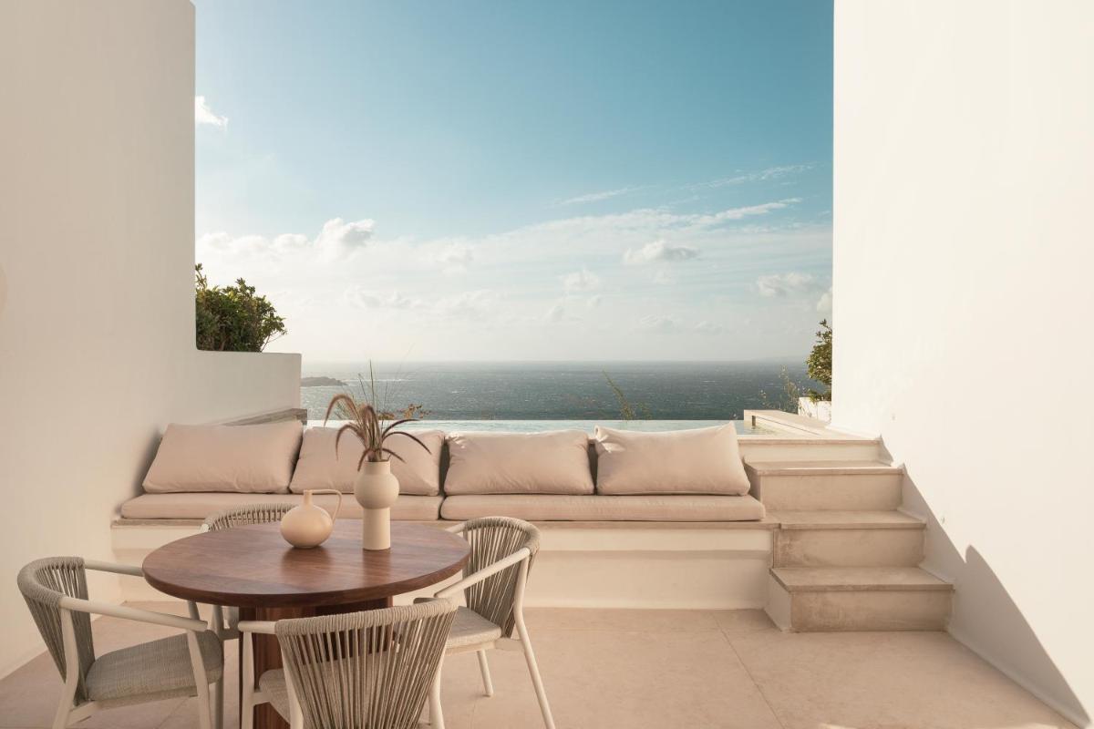 Lovia Mykonos