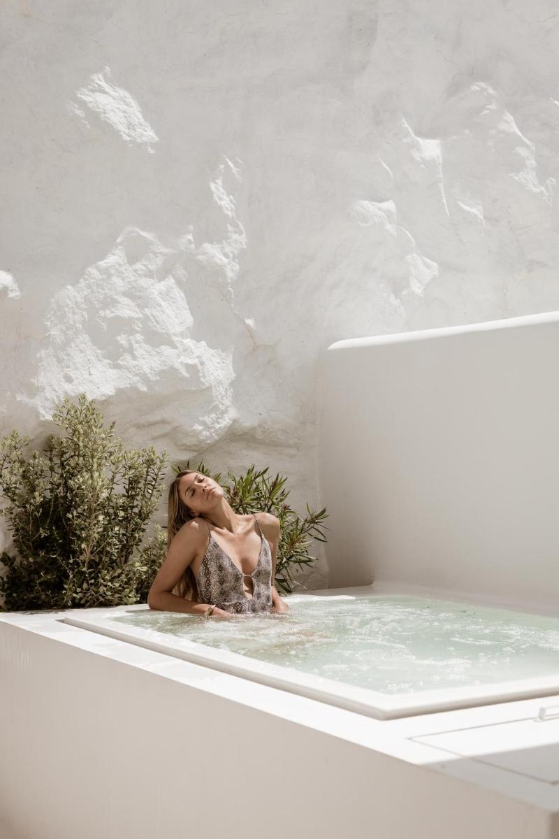 Lovia Mykonos