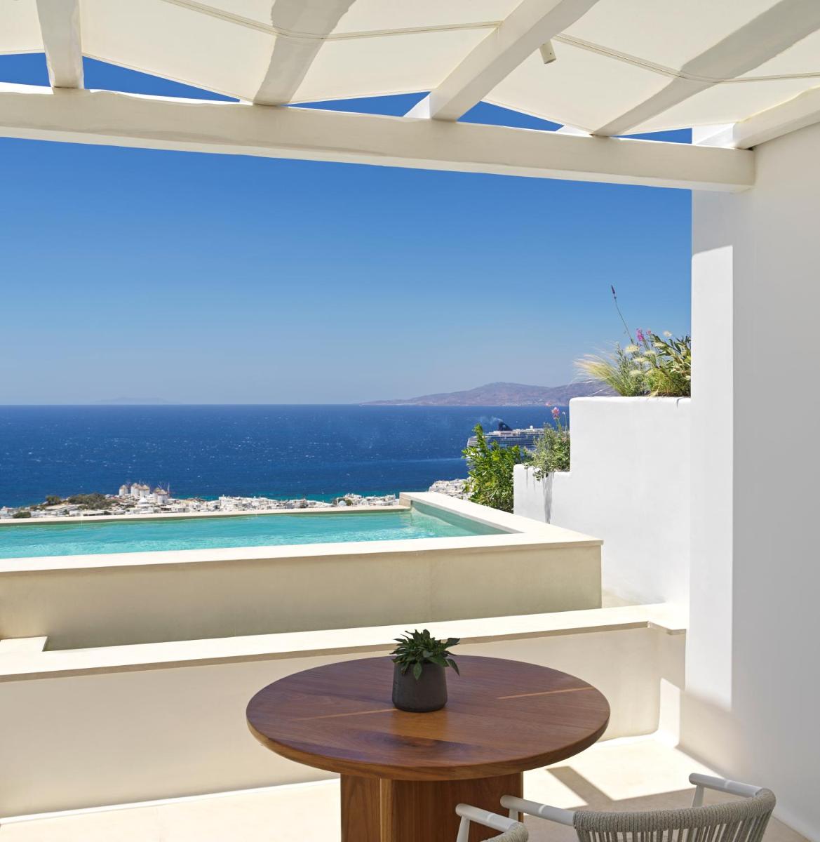 Lovia Mykonos