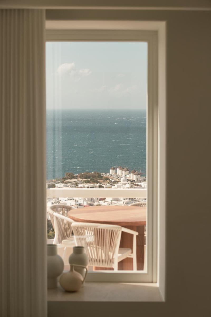 Lovia Mykonos