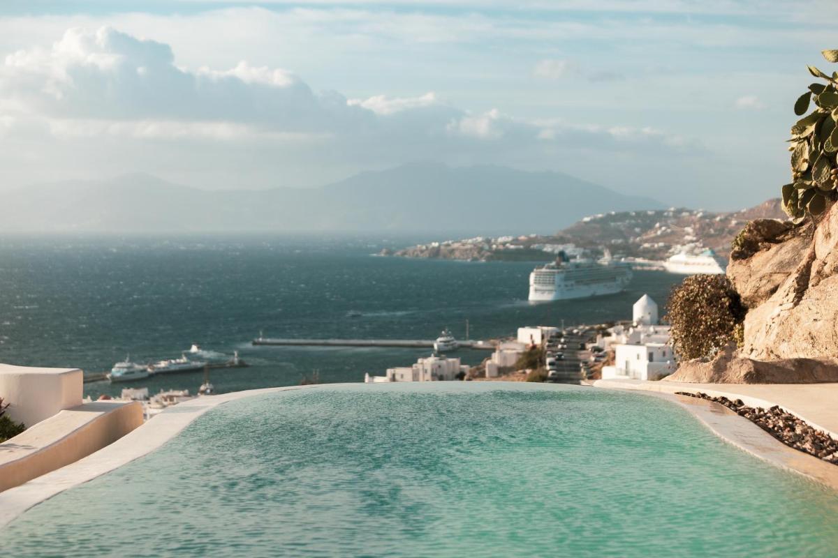 Lovia Mykonos