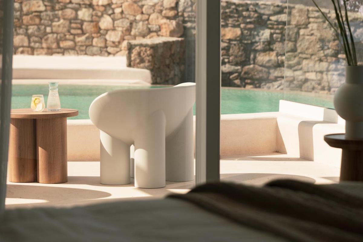 Lovia Mykonos