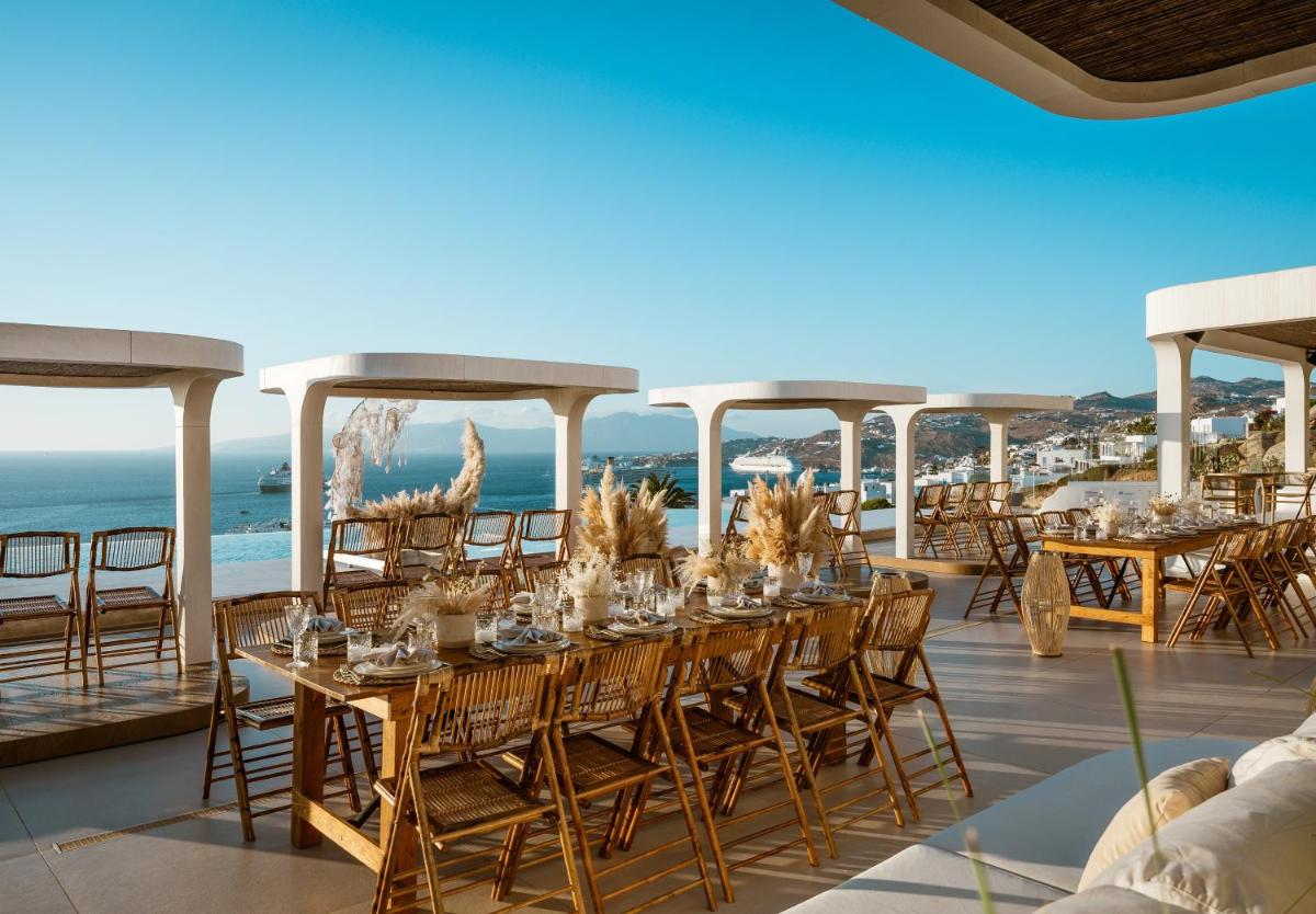 Lovia Mykonos