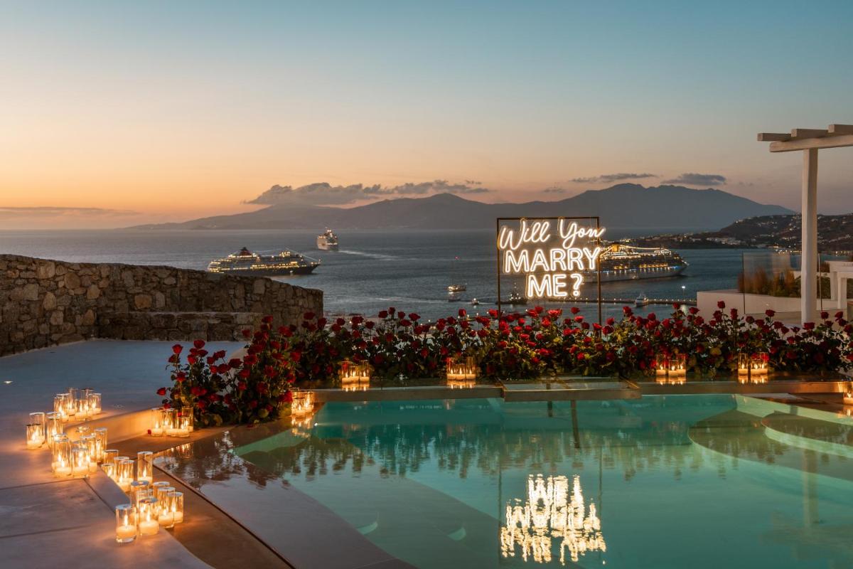 Lovia Mykonos