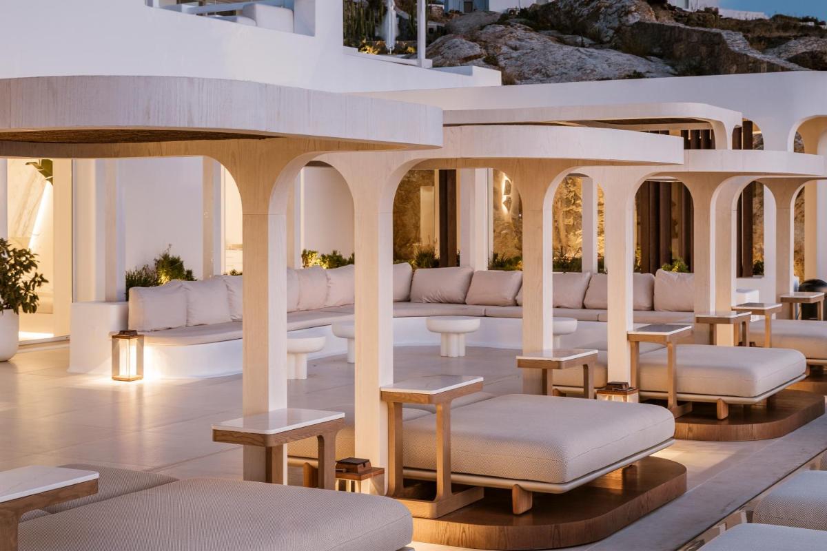 Lovia Mykonos