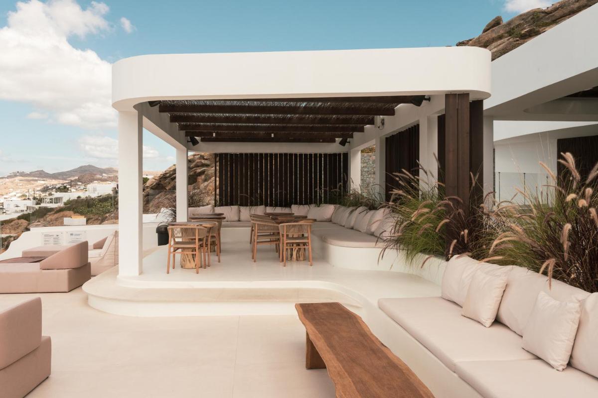 Lovia Mykonos