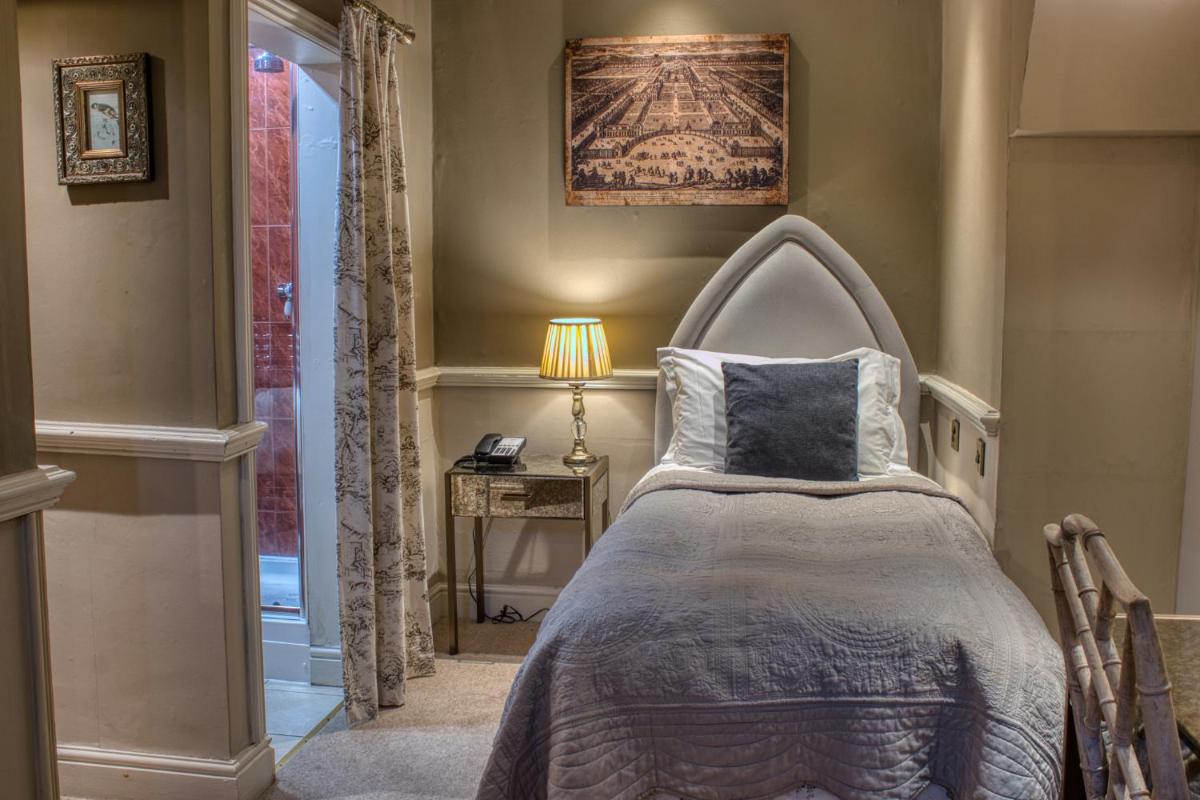 Lumley Castle Hotel