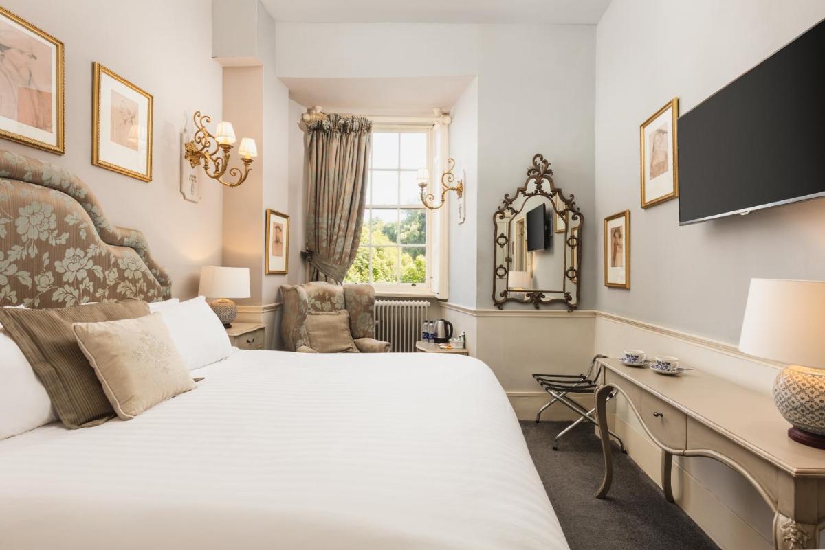 Lumley Castle Hotel