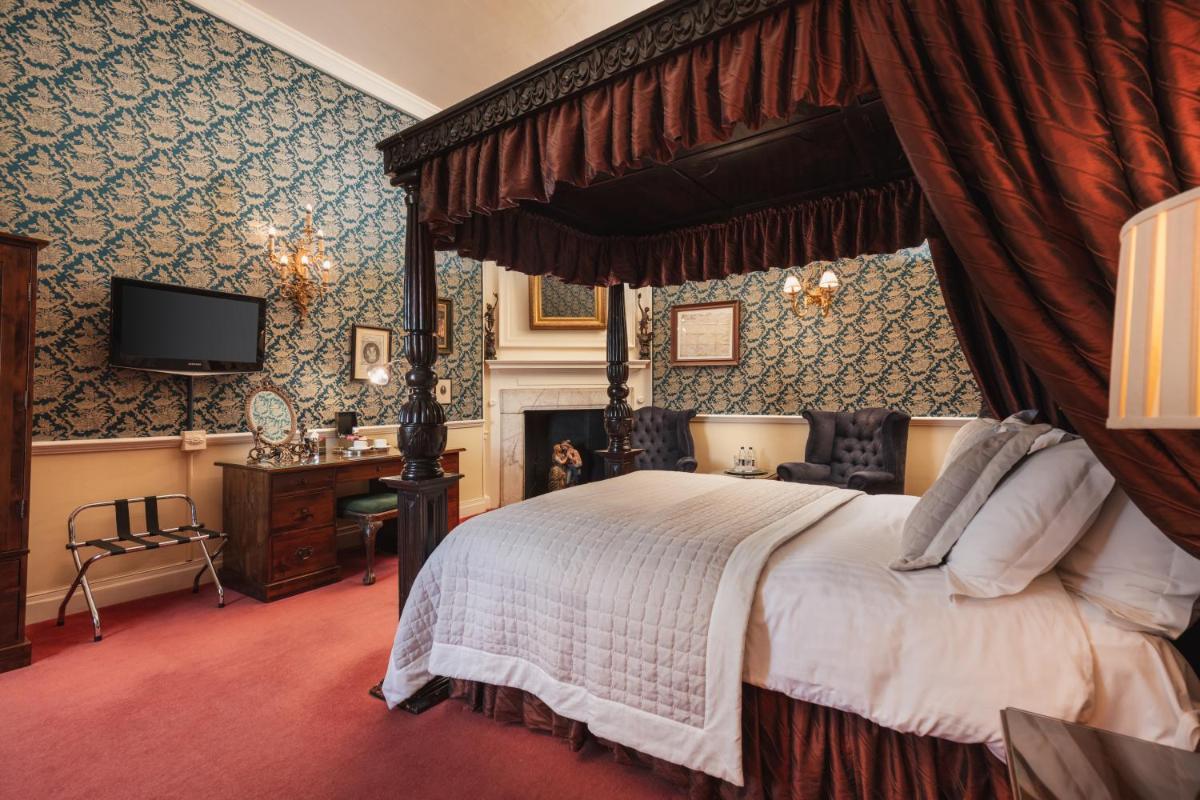 Lumley Castle Hotel