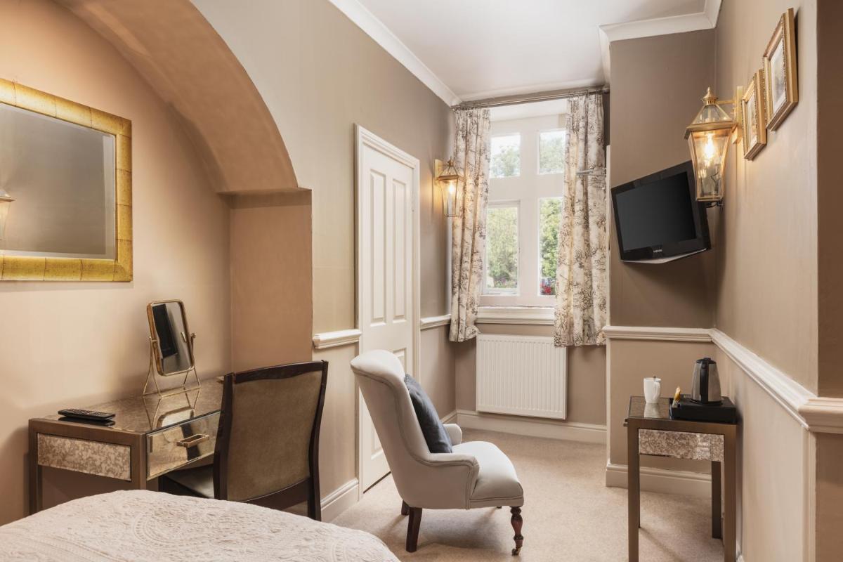 Lumley Castle Hotel