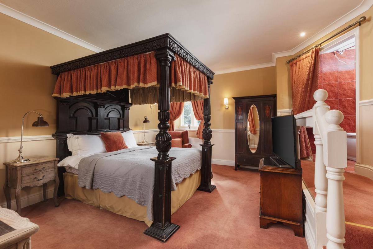 Lumley Castle Hotel