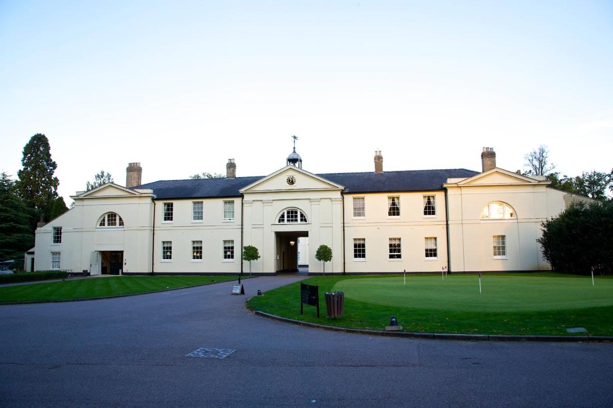 Luton Hoo Hotel, Golf and Spa