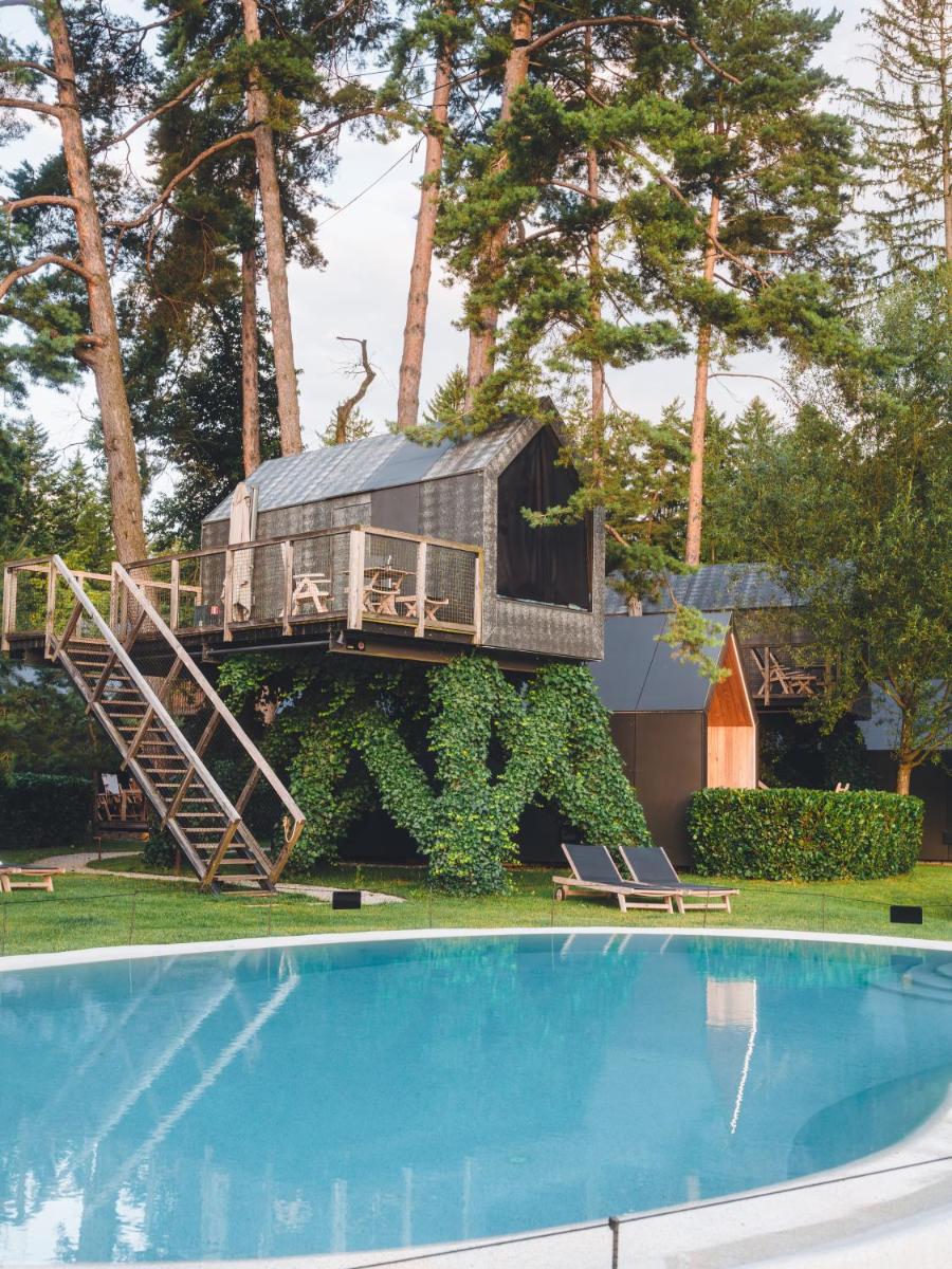 Luxury glamping Chocolate village