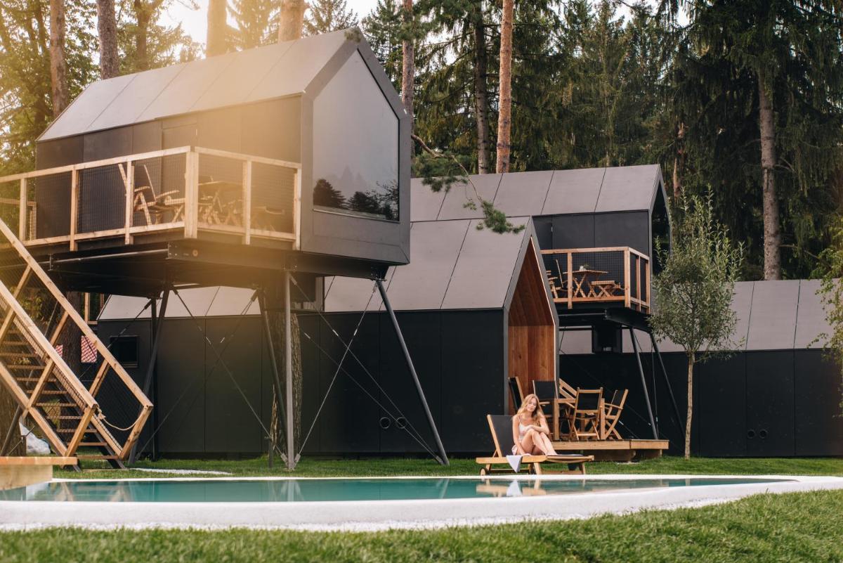 Luxury glamping Chocolate village
