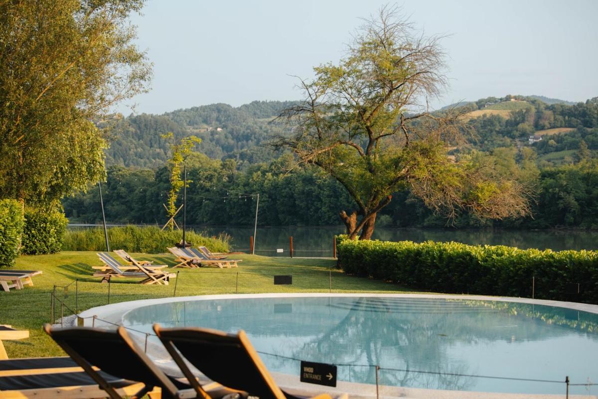 Luxury glamping Chocolate village
