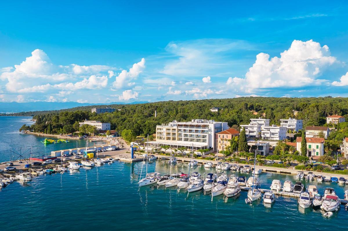 Luxury Hotel Riva