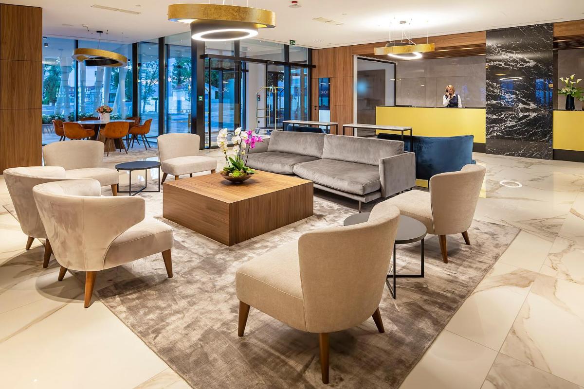 Luxury Hotel Riva